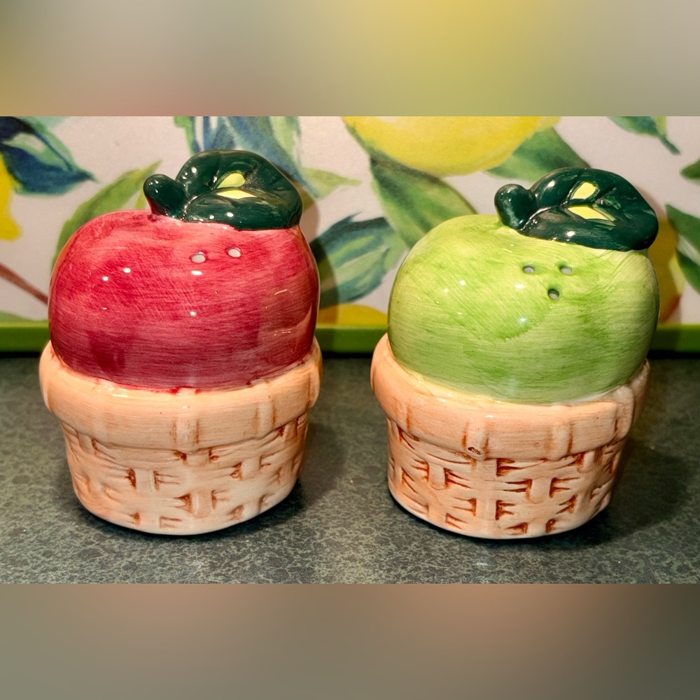 Vintage Apple Shaped Salt and Pepper Shakers